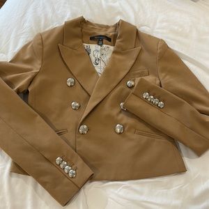 Whiskey cropped blazer